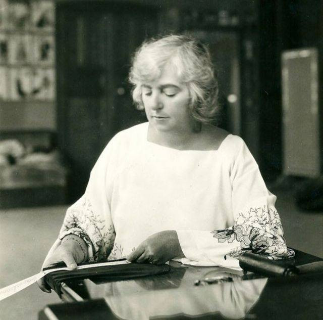 Moda dünyasını sarsan kadın tasarımcılar - Resim: 4