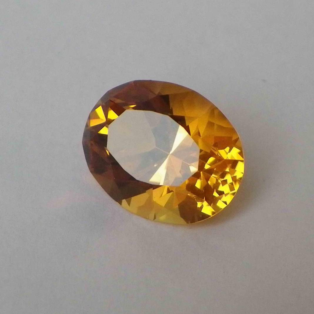 Bu taşı takan paraya para demiyor - Resim: 5