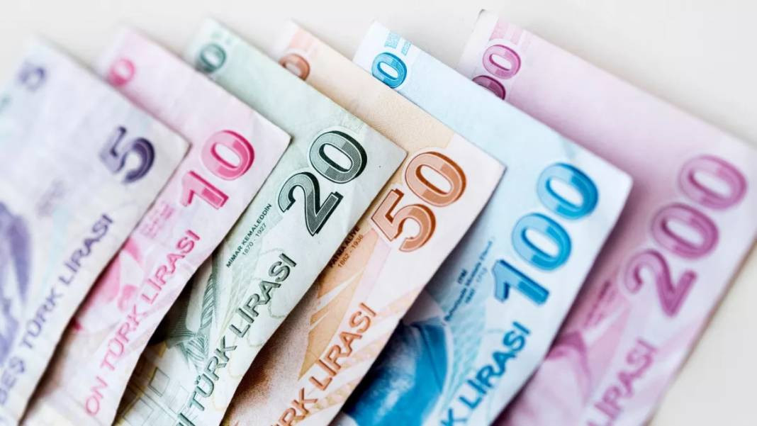 SGK Uzmanı Ali Tezel ‘hayırlı uğurlu olsun’ diyerek açıkladı. En düşük emekli maaşında rakam belli oldu - Resim: 1