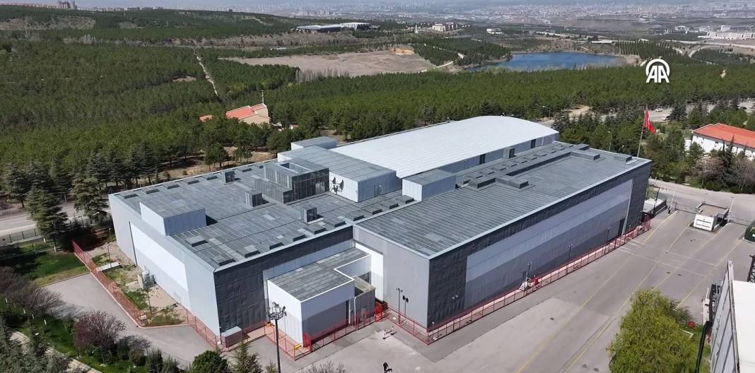 Dünyadan izole kapalı matbaa dönemi başladı, YKS kitapçıklarını hazırlayacaklar - Resim: 15