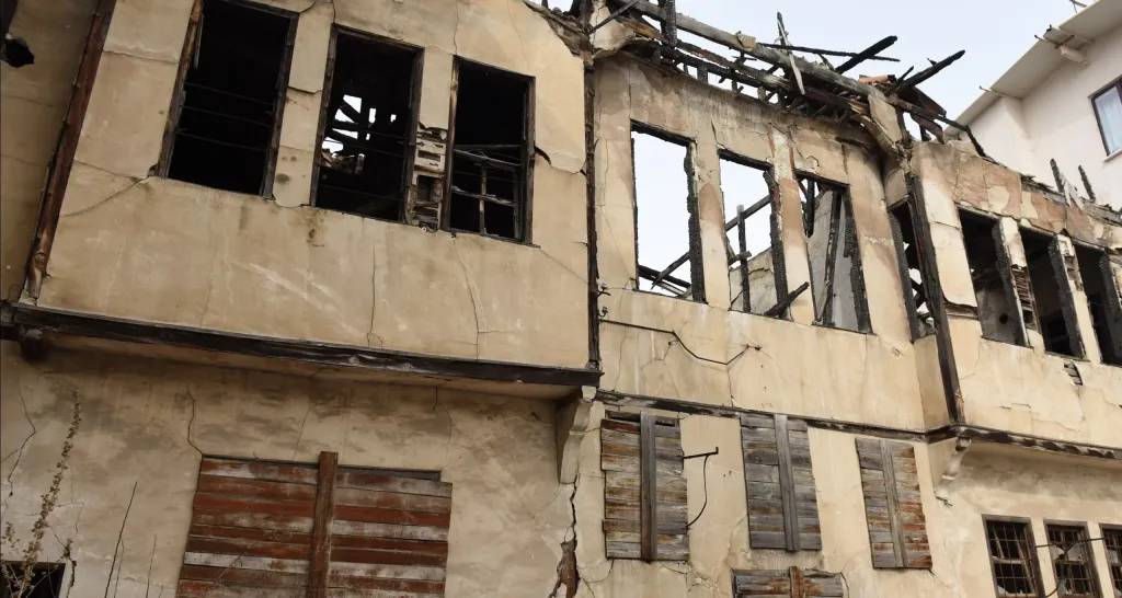 Açık alanda alkol tüketimine yasak - Resim: 13