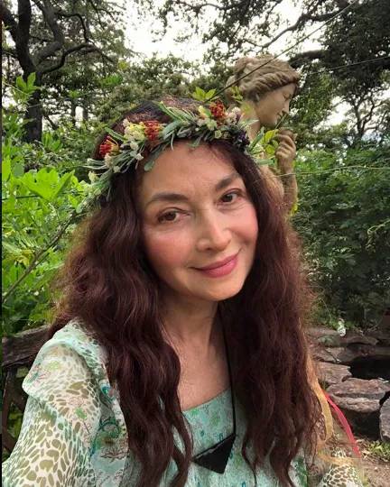 Tokatçı’nın Emine’sinin son hali ortaya çıktı. 66 yaşında genç kızlara taş çıkartıyor - Resim: 16