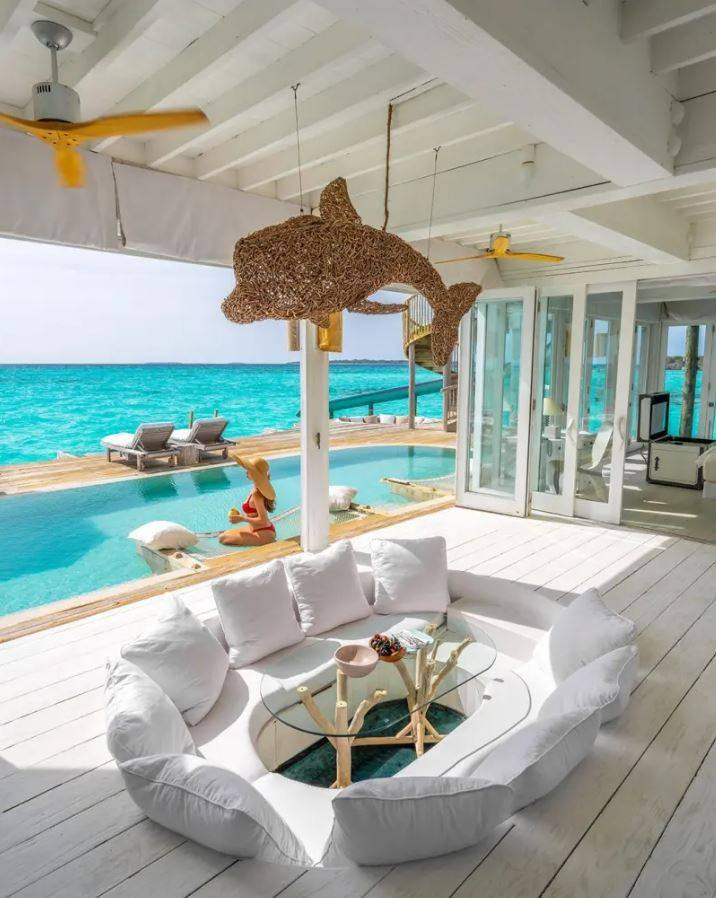 Ünlü çift geceliği 100 bin TL’lik villada kaldı. İçinde yok yok... - Resim: 10