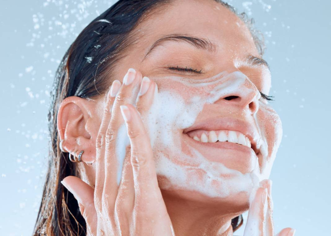 Porselen gibi bir cilde sahip olmak için cilt bakımı tavsiyeleri - Resim: 4