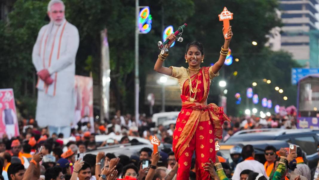 1 milyar seçmenlik iktidar yarışı. Hindistan seçimlerinden renkli kareler - Resim: 25
