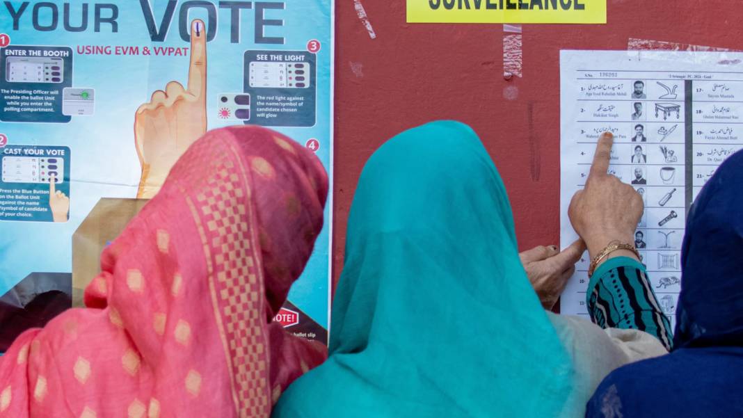 1 milyar seçmenlik iktidar yarışı. Hindistan seçimlerinden renkli kareler - Resim: 19