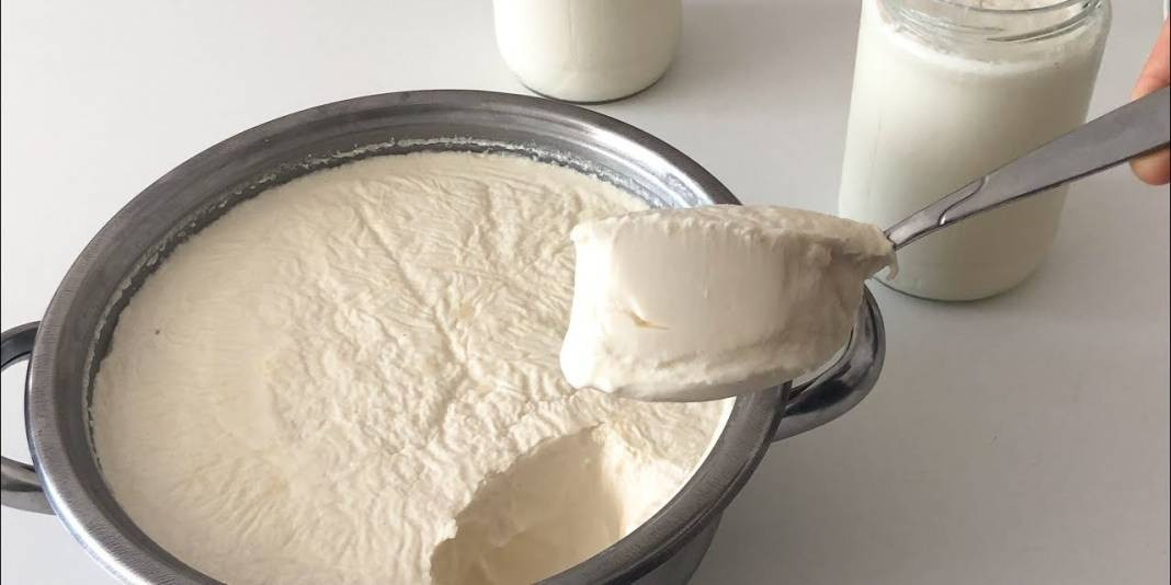 Mayasız yoğurt yapılmaz demeyin taş gibi oluyor. Sadece 1 malzeme eklemek yetiyor - Resim: 4