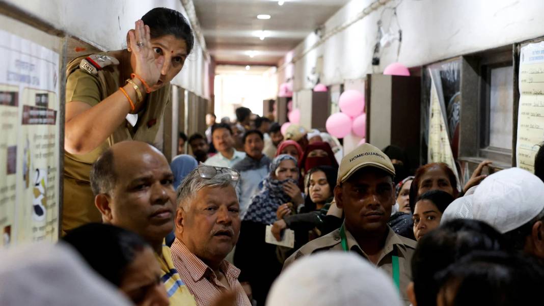 1 milyar seçmenlik iktidar yarışı. Hindistan seçimlerinden renkli kareler - Resim: 7