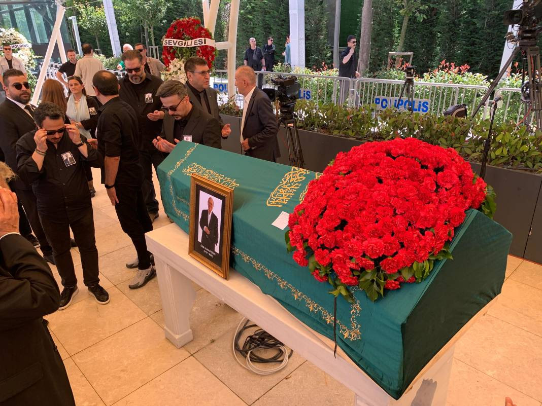 Tansu Çiller’in eşi Özel Uçuran Çiller son yolculuğuna uğurlandı - Resim: 6