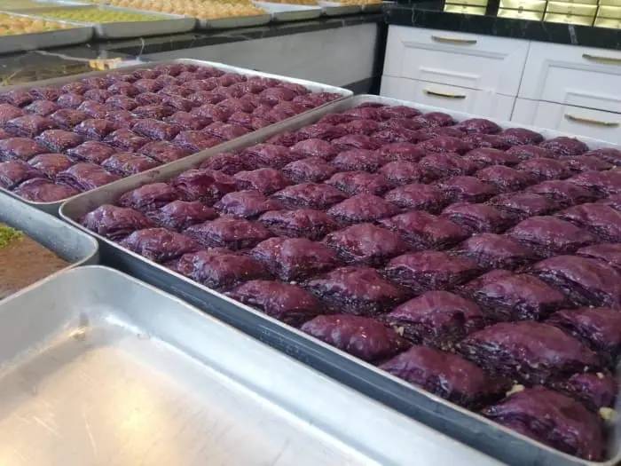 Şeker hastaları da artık yiyebilecek. Mor un ve meyvelerden üretiliyor - Resim: 12