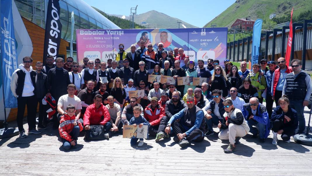 Haziran'da kayak keyfini doyasıya yaşadılar - Resim: 10