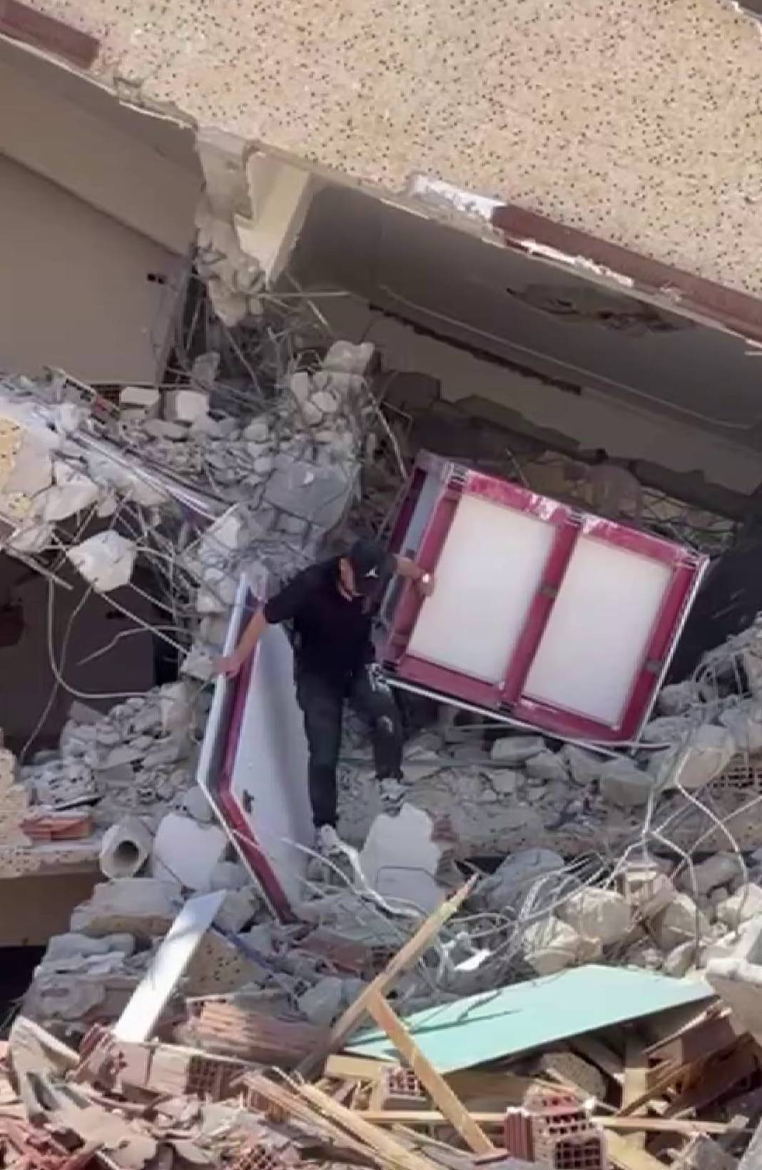 Hatay'da ölümle burun buruna getiren sağlamlık testi. Tatbikat değil gerçek - Resim: 7