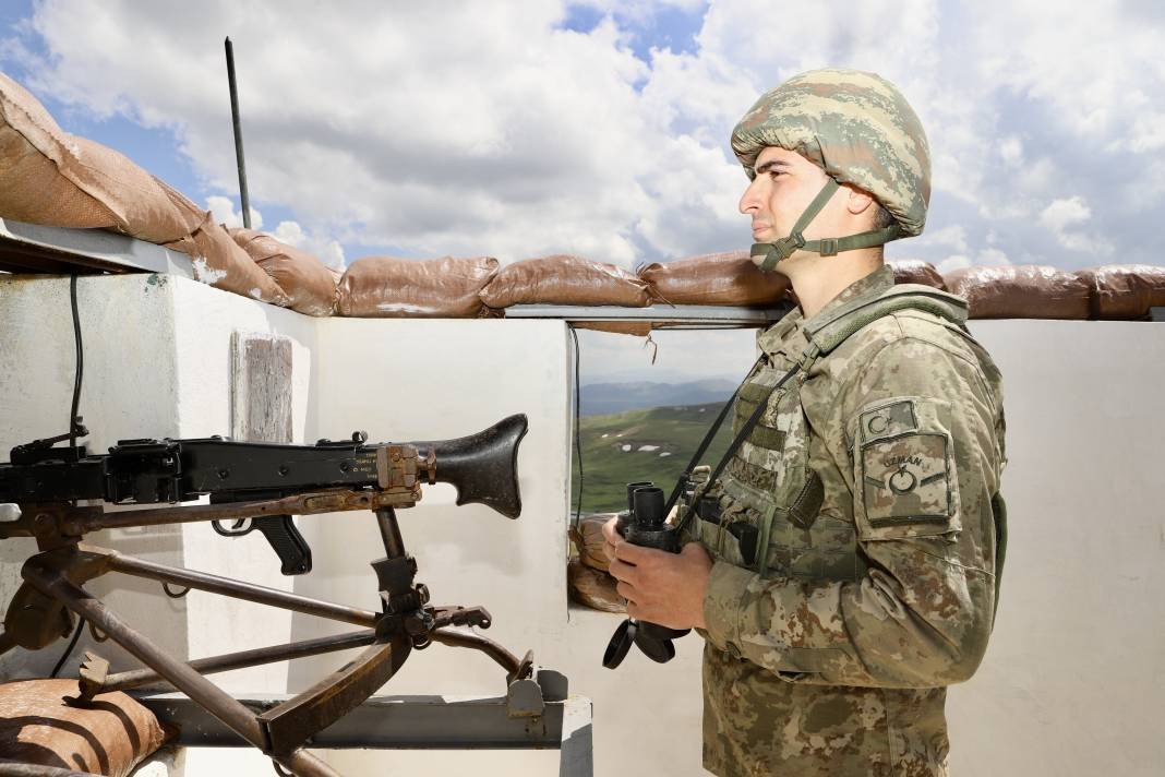 Mehmetçik bayramda da görev başında - Resim: 5