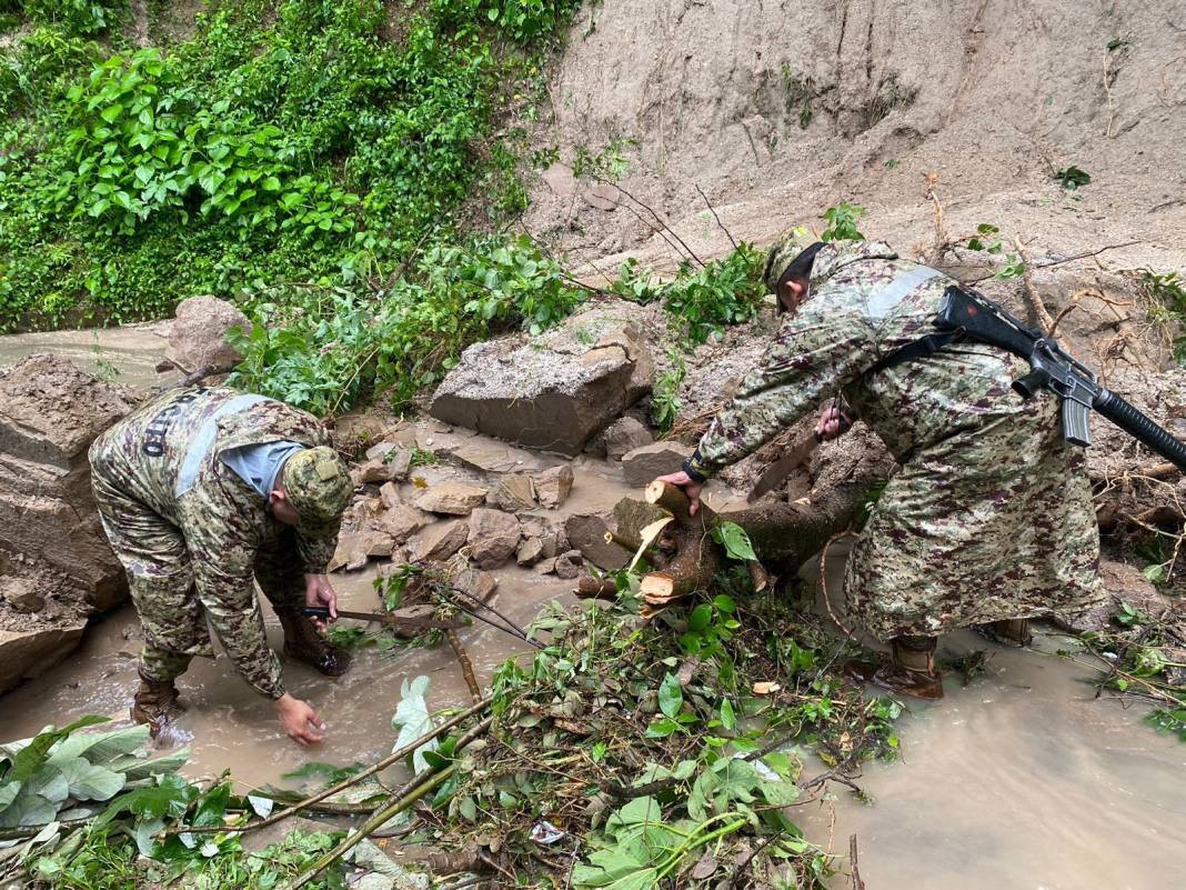 Orta Amerika’yı şiddetli yağış vurdu: 30 ölü - Resim: 5
