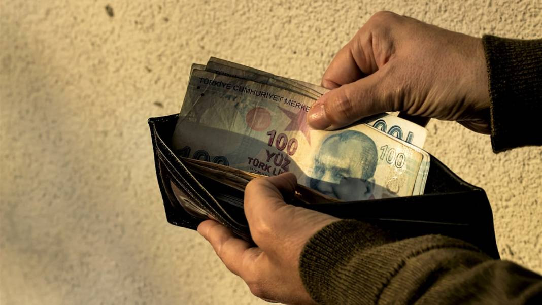 Emekli ve memura zam çarşambadan önce belli oldu. Hesaplara bu tutar yatacak - Resim: 1