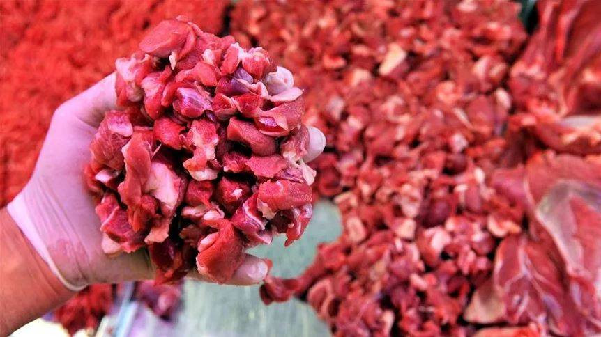 Et fiyatlarındaki büyük oyun ortaya çıktı. Birileri paraya para demezken emekli et bile alamıyor - Resim: 1