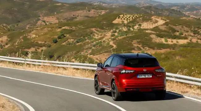 Yeni Nissan Qashqai savaş kostümünü giydi geliyor. İşte Türkiye'ye geleceği tarih - Resim: 8