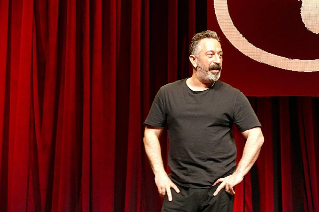 Cem Yılmaz'dan kötü haber. Bir gözünü tamamen kaybedebilir - Resim: 2