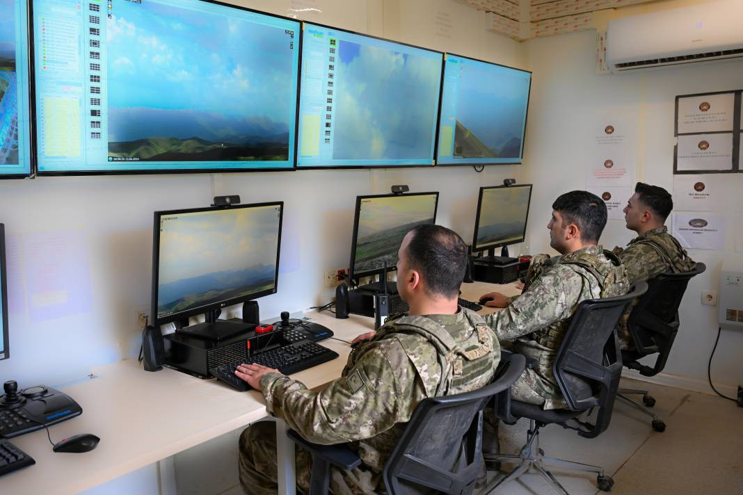 Türk Seddine jiletli teller de çekildi her saniye takipte - Resim: 4