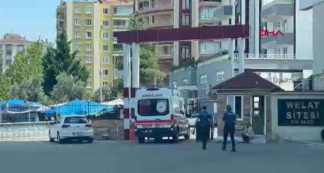 İhbar geldi. Eve giren sağlıkçılar fenalık geçirdi - Resim: 5