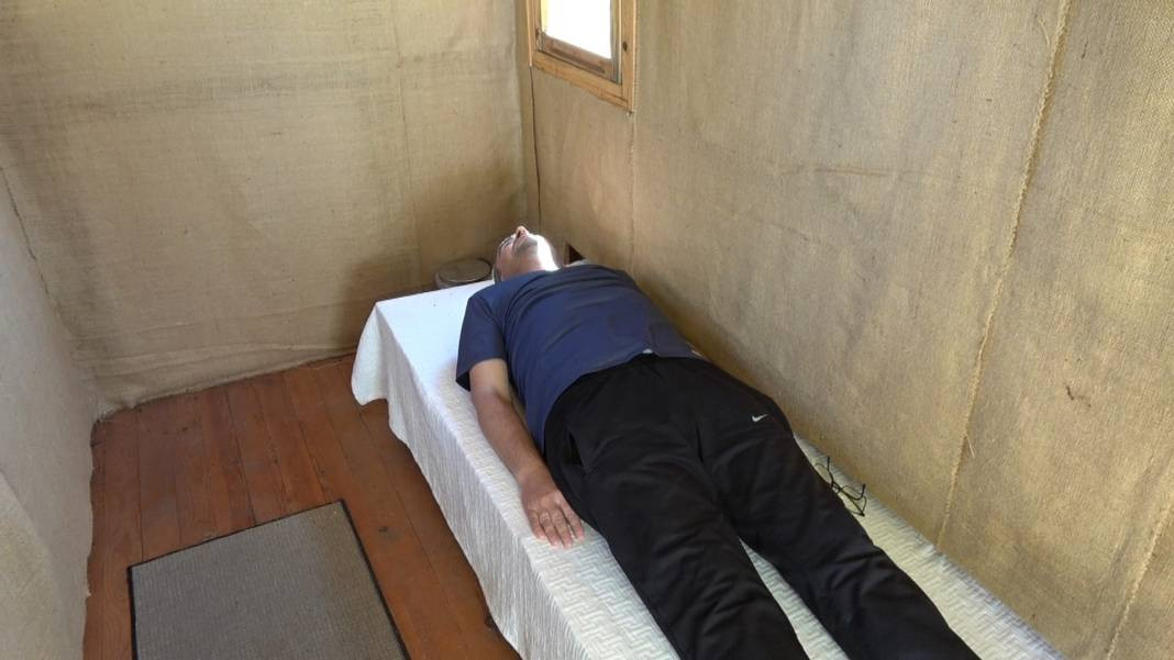 Üzerine yatan dinç kalkıyor. Turistler akın ediyor - Resim: 4