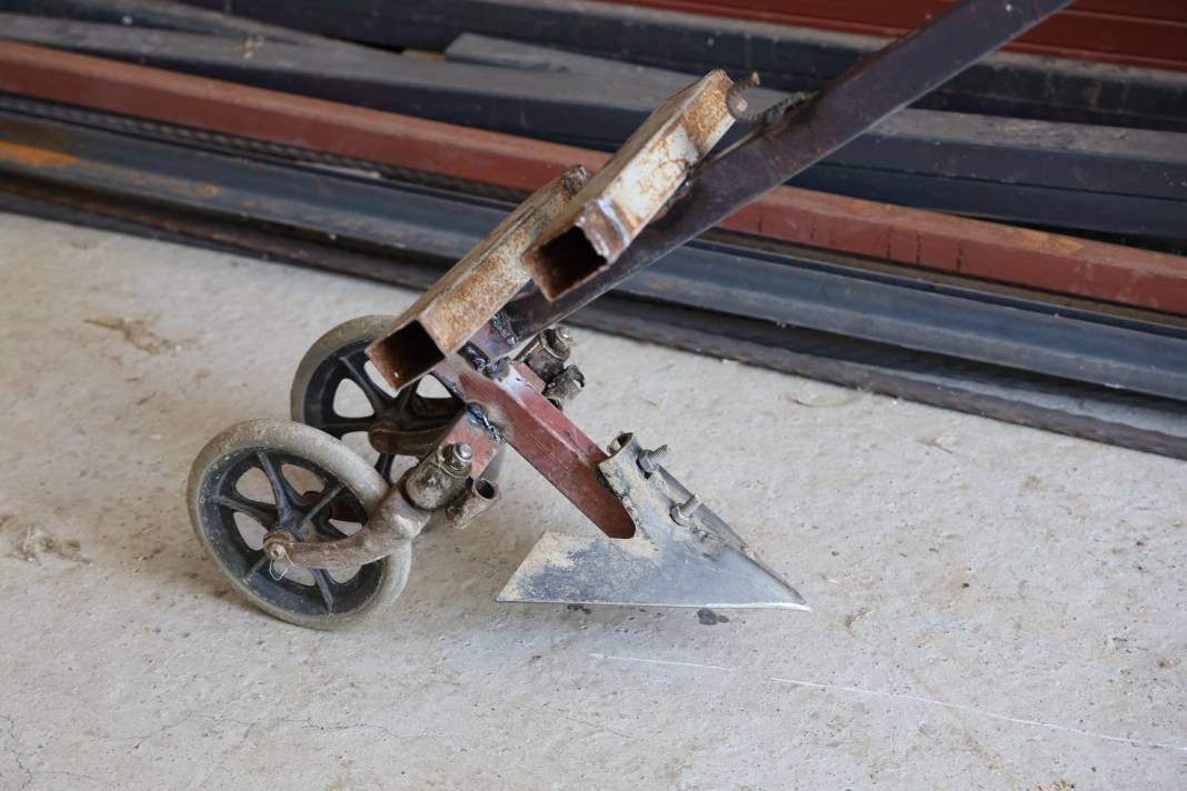 10 kişinin yapacağı işi tek başına yarım günde yapıyor. Tekerleklisini icat etti - Resim: 2