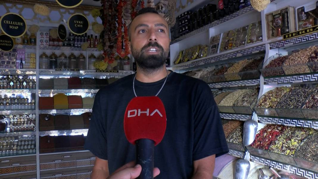 Sultanahmet esnafının elektrik kesintisi isyanı - Resim: 7