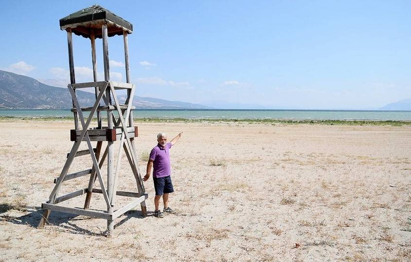 Yok oluşun fotoğrafı. Su kaydırağı ortada kaldı - Resim: 7