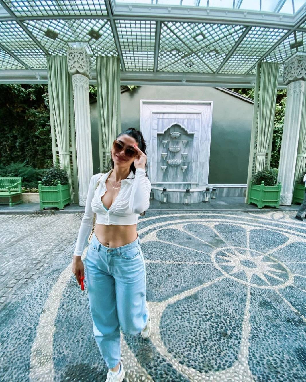 Akasya Durağı'nın Zeyno'sunun son hali ortaya çıktı. Instagram’ı pozlarıyla kasıp kavuruyor - Resim: 9