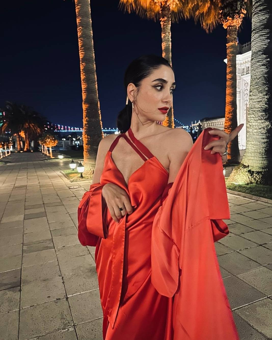 Akasya Durağı'nın Zeyno'sunun son hali ortaya çıktı. Instagram’ı pozlarıyla kasıp kavuruyor - Resim: 17