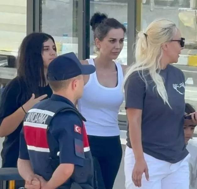 Dilan Polat'ın hayatı film oluyor iddiası. Yapımcılar birbiriyle yarışıyor - Resim: 6