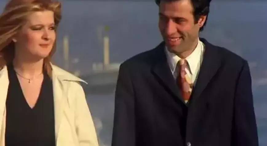 İyi Aile Çocuğu'ndaki Kemal Sunal’ın güzel sevgilisi bakın kim çıktı! - Resim: 2