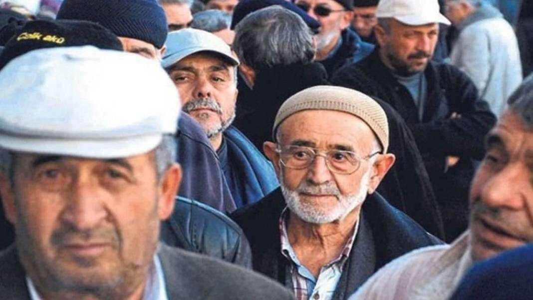 2025te düşük maaş alacağını öğrenenler dilekçe sırasına girdi. Bakanlık harekete geçti - Resim: 4