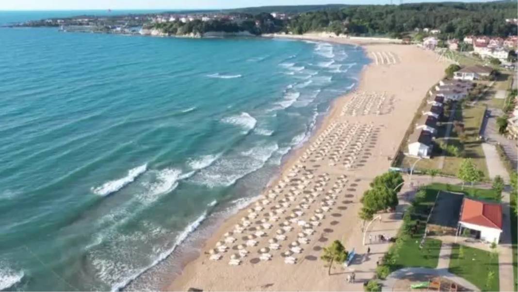 İstanbul'un yanı başındaki tatil cennetine akın sürüyor. Akdeniz'i aratmıyor - Resim: 3