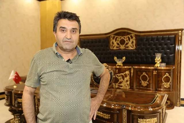 Eşinin 5 bileziğiyle başladı. Koskoca fabrikaya dönüştürdü: Yurt dışına ihracat bile yapıyor - Resim: 8