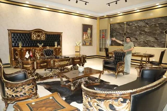 Eşinin 5 bileziğiyle başladı. Koskoca fabrikaya dönüştürdü: Yurt dışına ihracat bile yapıyor - Resim: 4