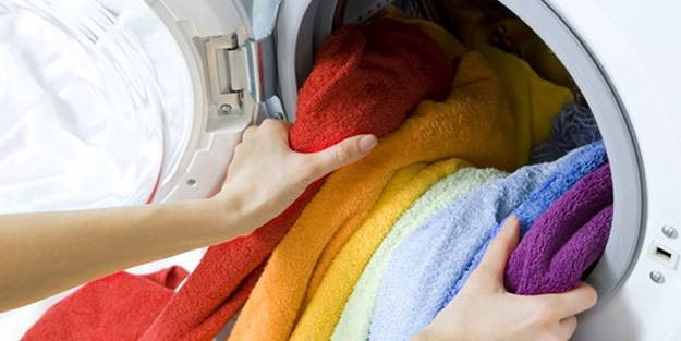 Bu hatayı herkes yapıyor! Birlikte yıkanınca makinenin ömründen 5 yıl gidiyor - Resim: 2