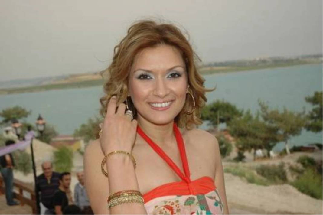 Rafet El Roman'ın eski eşi Tuğba Altıntop estetiğin dibine vurdu. O artık bambaşka biri oldu - Resim: 16