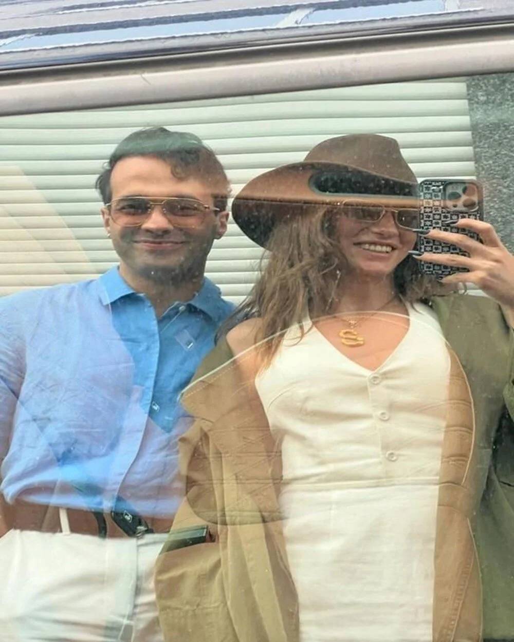 Serenay Sarıkaya ve Mert Demir'in aşk tatilinden ilk paylaşım - Resim: 3