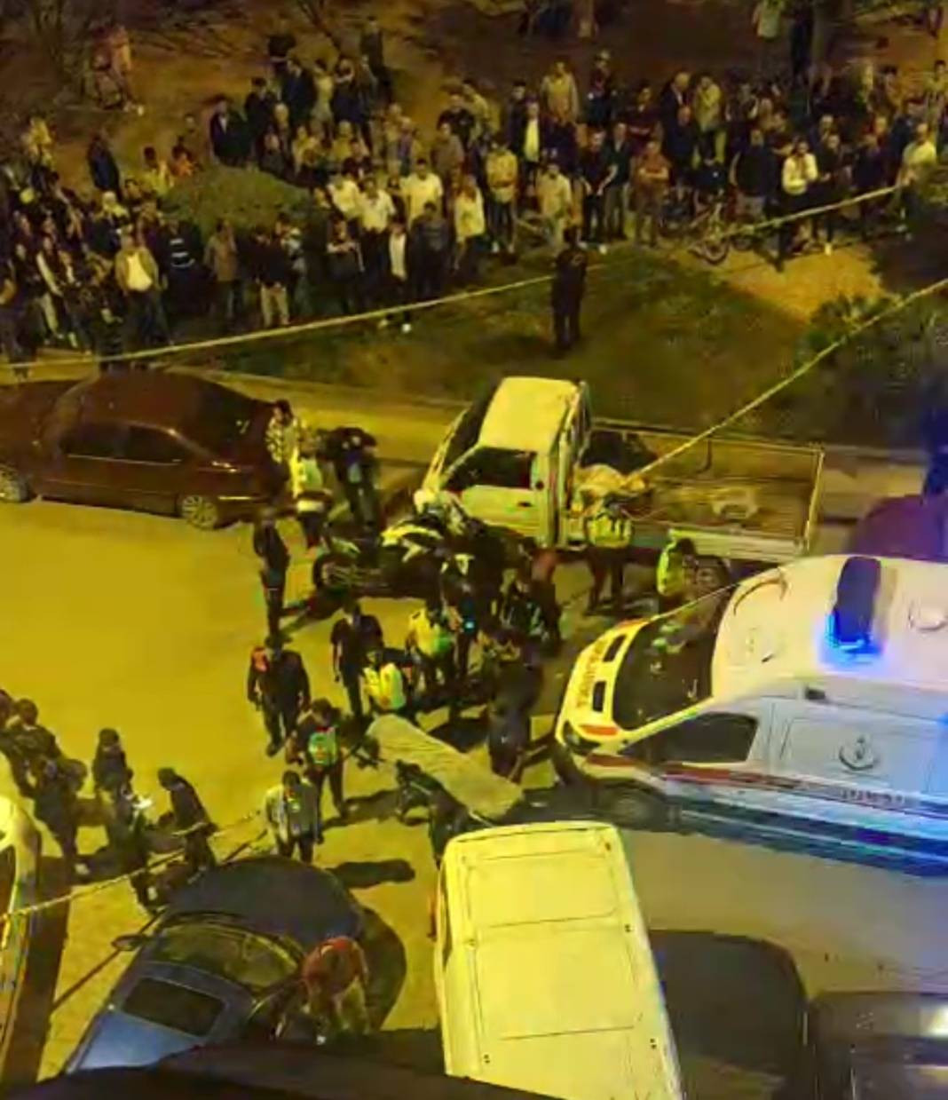 Sahilde korkunç cinayet! Yüzlerce kişinin gözü önünde vurdu - Resim: 3