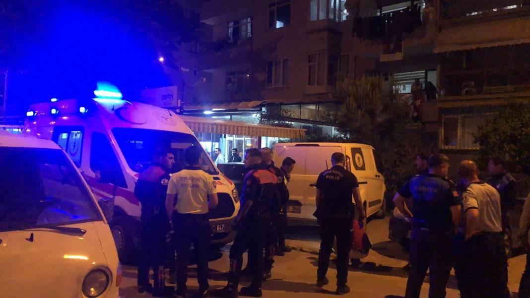 Sahilde korkunç cinayet! Yüzlerce kişinin gözü önünde vurdu - Resim: 1