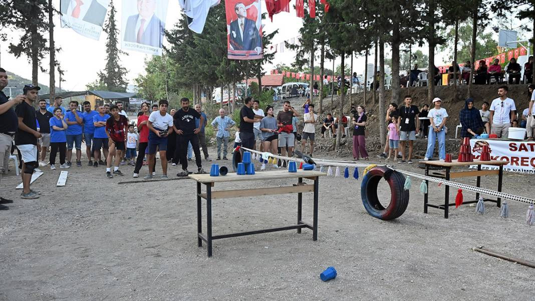 Bu da köy Survivor’ı: 5 yıldızlı tatil için köylüler kıyasıya yarıştı - Resim: 2