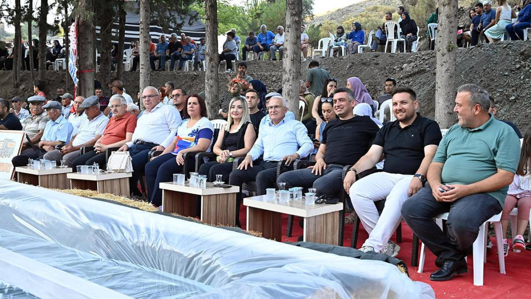 Bu da köy Survivor’ı: 5 yıldızlı tatil için köylüler kıyasıya yarıştı - Resim: 5