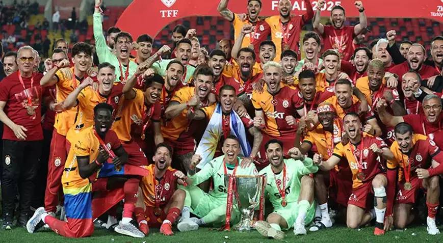 Türkiye'yi domine eden Galatasaray bu sefer Avrupa'yı salladı. Almanya'nın ünlü gazetesi Bild yazdı - Resim: 9
