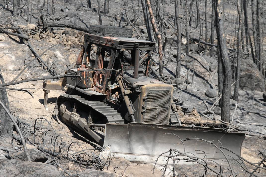 Eskişehir yangınında 10 görevlinin şehit olduğu alan böyle görüntülendi - Resim: 5