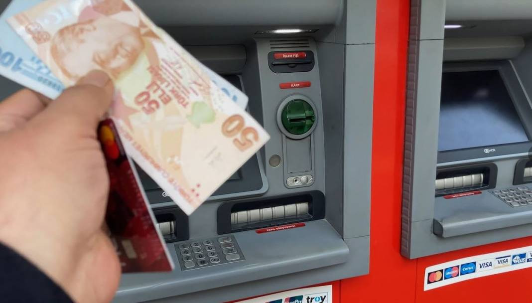 Bu işlemi yapmayan ATM'den para çekemeyecek. 2 gün sonra başlıyor. Zorunlu oldu - Resim: 1