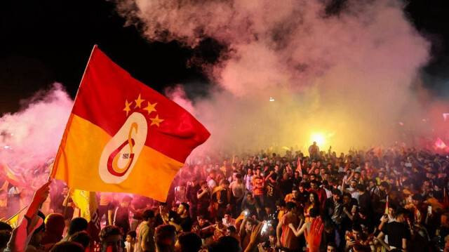Türkiye'yi domine eden Galatasaray bu sefer Avrupa'yı salladı. Almanya'nın ünlü gazetesi Bild yazdı - Resim: 11