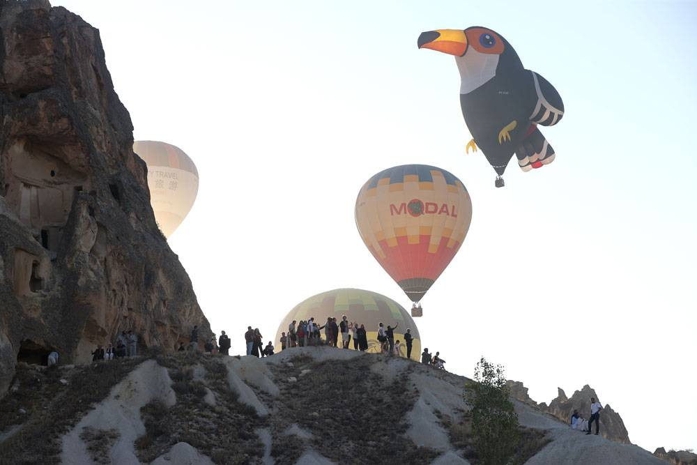 Kapadokya'da görsel şölen! Binlerce kişi izledi - Resim: 10