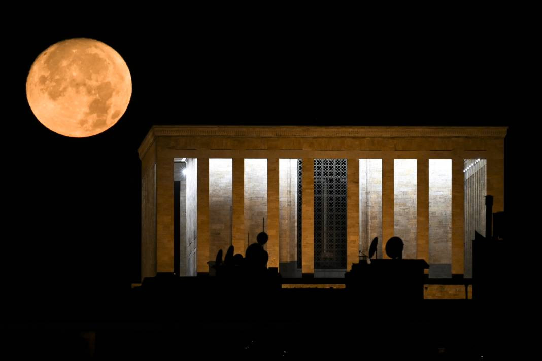 Anıtkabir'de büyüleyen görüntü - Resim: 5