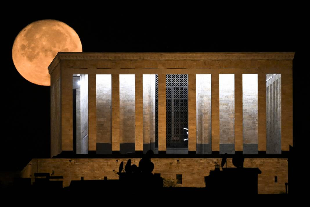 Anıtkabir'de büyüleyen görüntü - Resim: 4